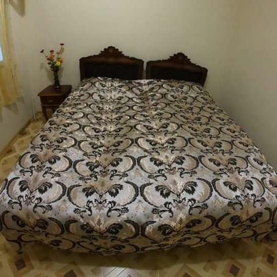 Nnn Guest House Goris Exterior photo
