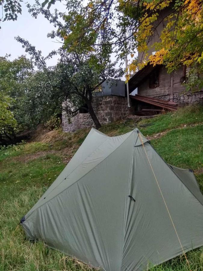 Nnn Guest House Goris Exterior photo